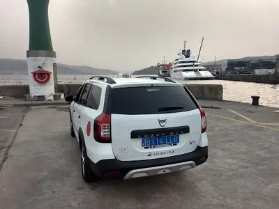 Taxi juan a estrada