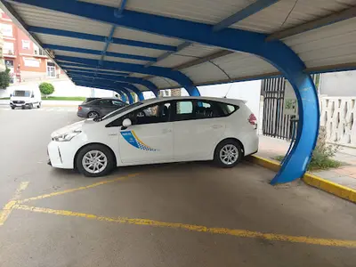 TAXI AGUILAS - Airport Transfer - Especialidad largas distancias - Aeropuertos, hospitales…