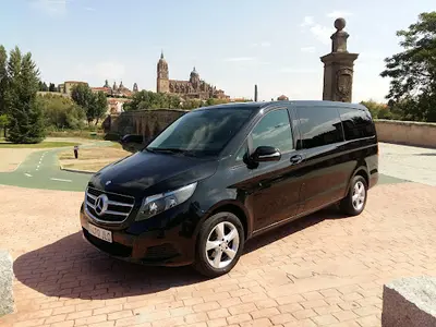 Luxury Cars Grupo 3 S.L.