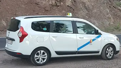 Taxi Roberto El Paso