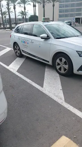Alicia Taxi 9