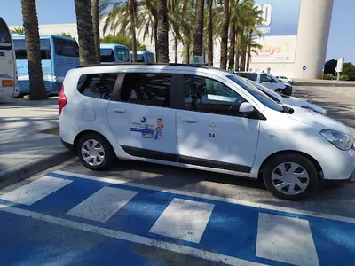 Taxi 14 Felanitx Atilano - Portocolom- Cala Ferrera- Cas Concos