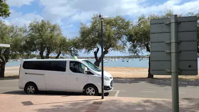 Taxi 15 7 plazas (7 seats)