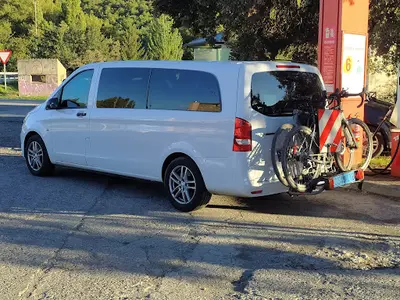 Taxivip Huesca de 1 a 8 Plazas
