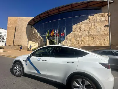Taxi Málaga MOVEinmalagataxi | Aeropuerto