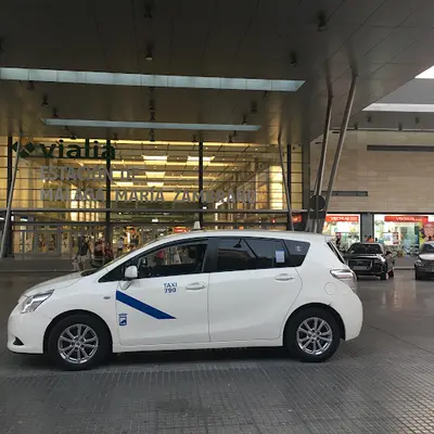 Taxi málaga servi