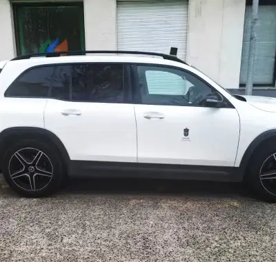 Taxi Mónica Melide