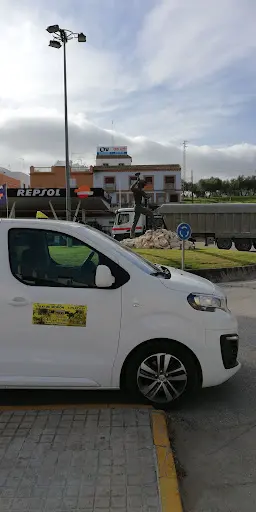 Taxi de Morón 8 Plazas | Antonio Miranda