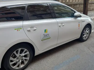 Taxi Calderon Peal zona Sierra C.