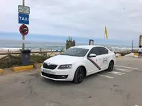 Juan Prieto Taxi, Empresas y particulares, Internacional y Nacional, Remolque y portabicis, 7 plazas.