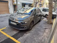 Servicio de taxi a portbou santi lluch