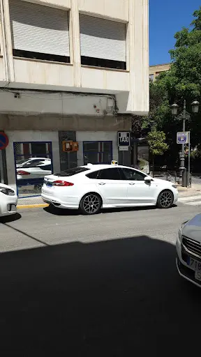 Taxi Puente Genil Moises