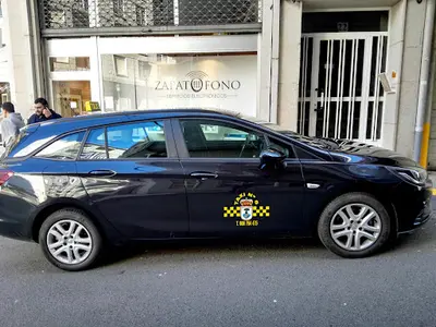 Taxi cea Adrian
