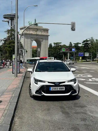 Taxi San Lorenzo De El Escorial Madrid. Jesus Robles