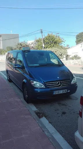 Taxi sant Esteve sesrovires