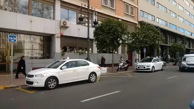 Parada de Taxis Ramón y Cajal