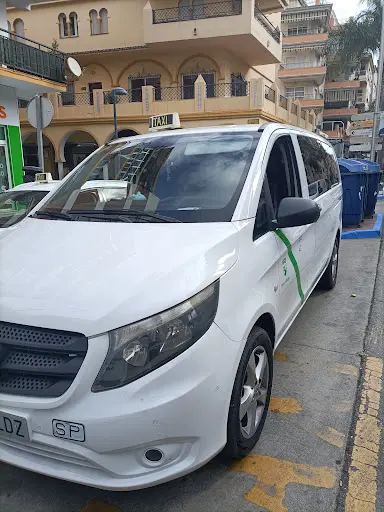 Taxi Torre del Mar 43 Macarena | Taxis en Torre del Mar 24 horas | Taxi 7 Plazas Torre del Mar